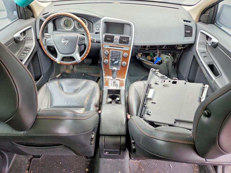 2012 Volvo Xc60 VIN YV4952DL6C2298441 COPART salvage auction — MECHANICAL, OK - CERTIFICATE OF TITLE, sold $900 on 2026-08-26 (photo 8)