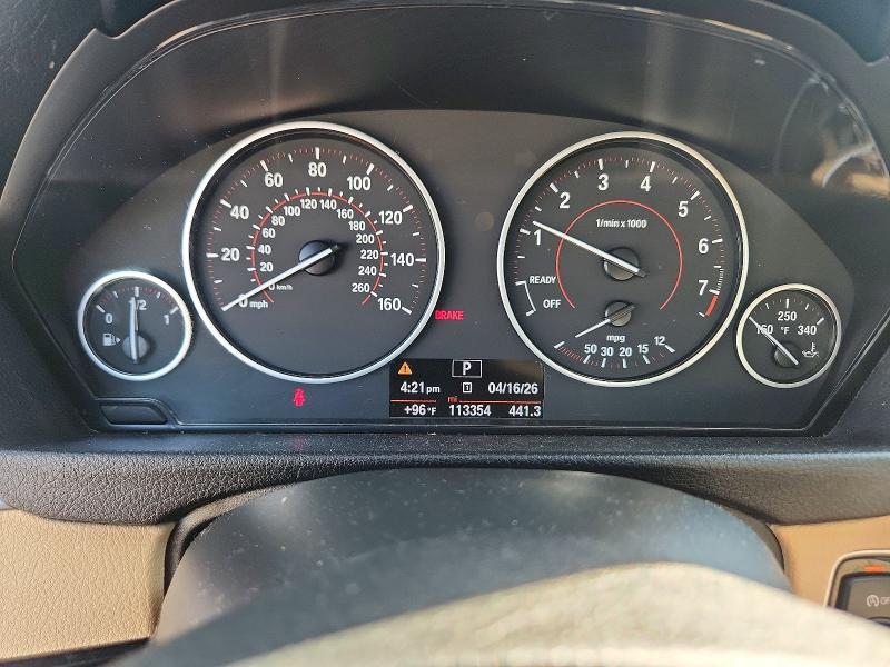 2017 BMW 3er VIN WBA8B9C57HK675835 COPART salvage auction — FRONT END, Nc - Salvage Certificate Of Title, sold $3,500 on 2026-07-02 (photo 9)