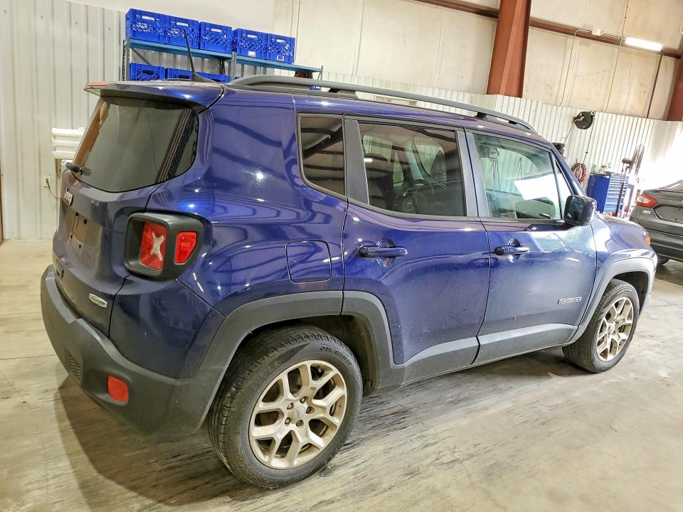 2018 Jeep Renegade VIN ZACCJABB1JPJ10692 COPART salvage auction — MINOR DENT/SCRATCHES, Salvage Title, sold $800 on 2026-07-27 (photo 3)