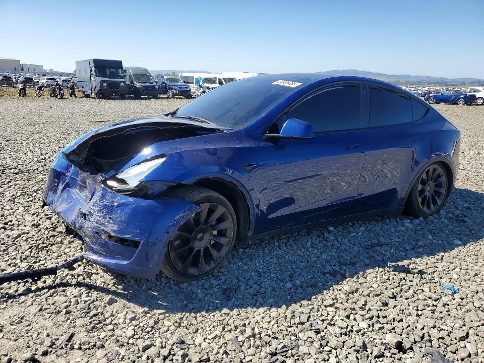 2021 Tesla Model y VIN 5YJYGAEE0MF216852 COPART salvage auction — FRONT END, Ca - Salvage Certificate, sold $3,800 on 2026-07-02 (photo 1)