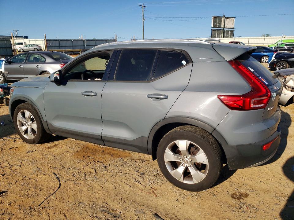 2020 Volvo C40 VIN YV4162UK0L2327658 COPART salvage auction — FRONT END, Va - Cert Of Title - Salvage, sold $2,950 on 2026-07-06 (photo 2)