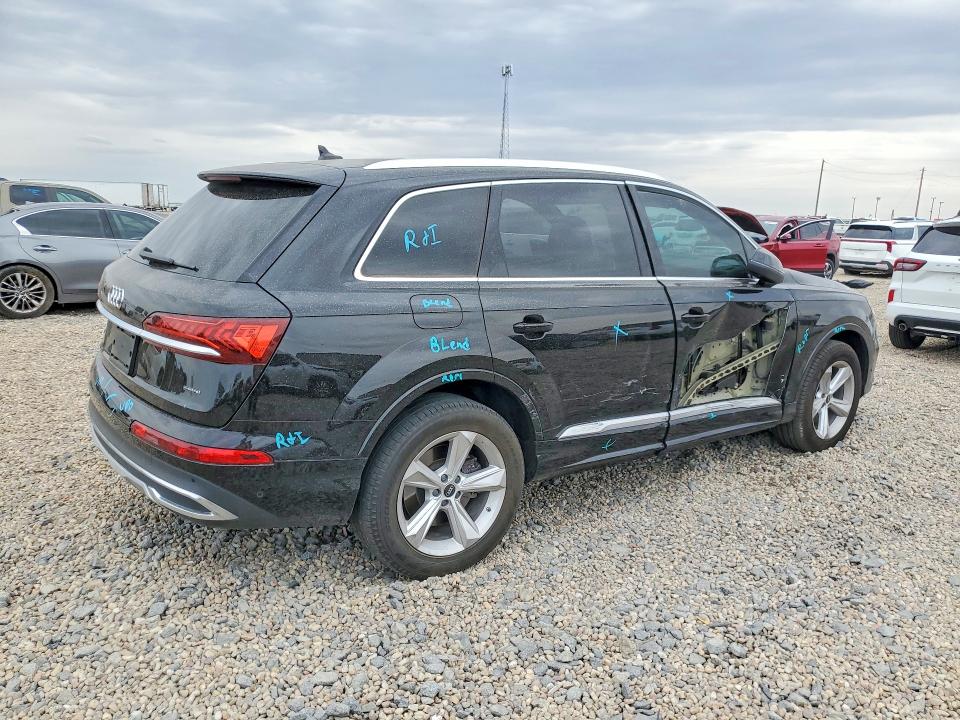 2022 Audi Q7 VIN WA1LJBF79ND001605 COPART salvage auction — SIDE, Tx - Salvage Vehicle Title, sold $18,100 on 2026-07-14 (photo 3)