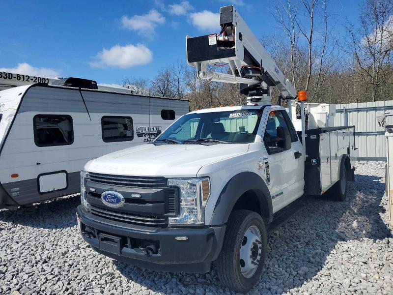 2019 Ford F-550 super duty VIN 1FDUF5GT4KDA16061 COPART salvage auction — MINOR DENT/SCRATCHES, OH - CERTIFICATE OF TITLE, sold $7,300 on 2026-07-28 (photo 2)