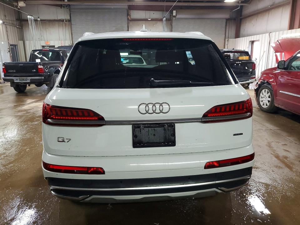 2021 Audi Q7 VIN WA1LXAF77MD011802 COPART salvage auction — FRONT END, Il - Salvage Certificate, sold $16,700 on 2026-07-07 (photo 6)