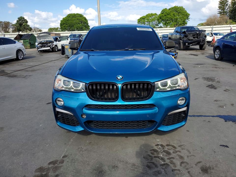 2017 BMW X4 VIN 5UXXW7C32H0U26262 COPART salvage auction — SIDE, Salvage Title, sold $15 on 2026-08-03 (photo 5)