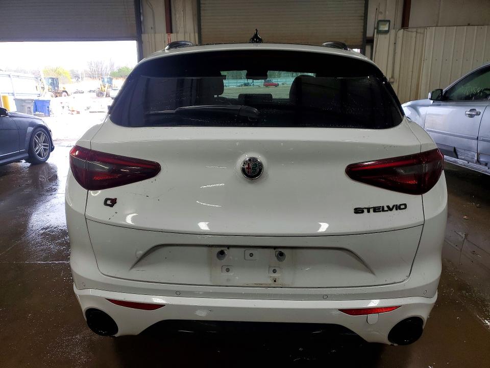 2020 Alfa romeo Stelvio VIN ZASPAKBN4L7C95848 COPART salvage auction — SIDE, Il - Salvage Certificate, sold $12,100 on 2026-07-09 (photo 6)