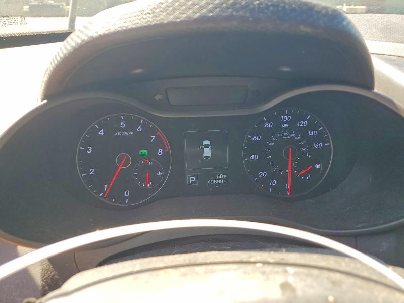2016 Hyundai Veloster VIN KMHTC6AEXGU289758 COPART salvage auction — MINOR DENT/SCRATCHES, WA, sold $5,500 on 2026-07-10 (photo 9)