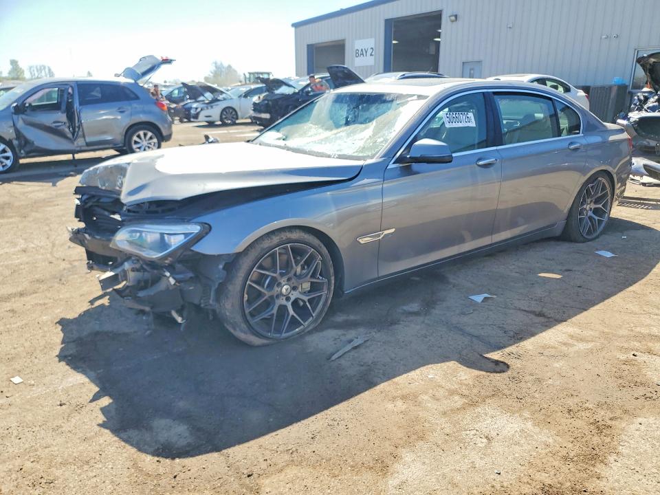2013 BMW 7er VIN WBAYF8C53DD140398 COPART salvage auction — FRONT END, Il - Salvage Certificate, sold $2,150 on 2026-07-16 (photo 1)