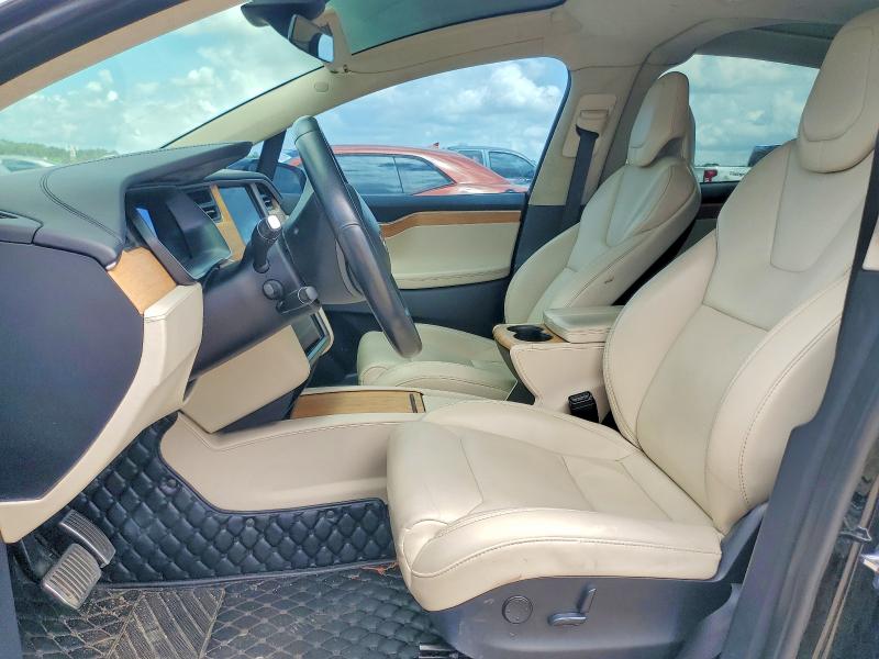 2018 Tesla Model x VIN 5YJXCBE29JF136366 COPART salvage auction — REAR END, TX - SALVAGE VEHICLE TITLE, sold $8,200 on 2026-07-28 (photo 7)
