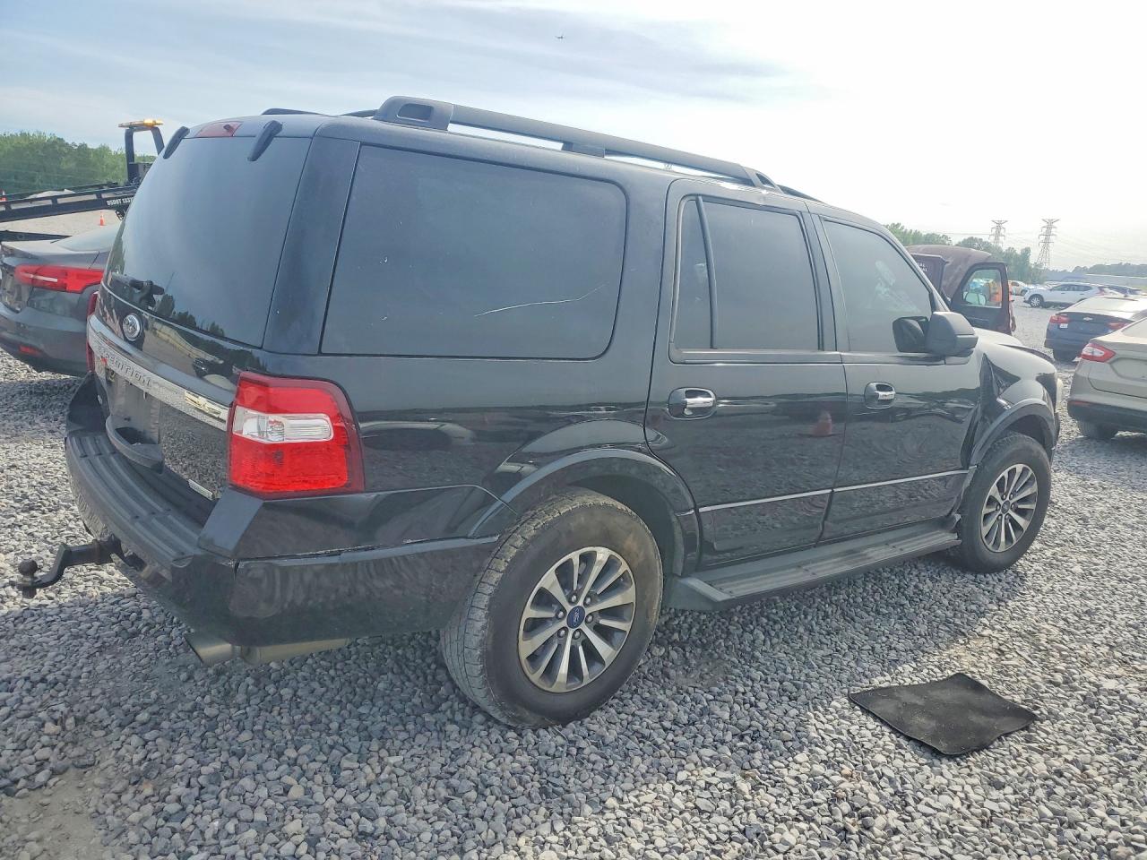 2015 Ford Expedition VIN 1FMJU1HT1FEF16114 COPART salvage auction — Front End, TN - SALVAGE CERTIFICATE, sold $925 on 2026-06-23 (photo 3)