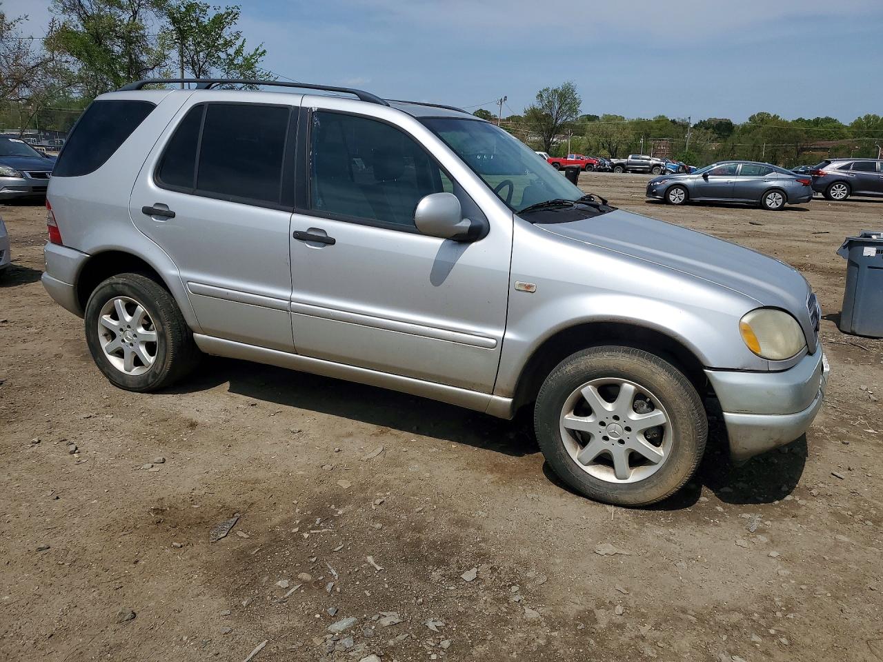 2000 Mercedes-Benz Ml430 VIN 4JGAB72E8YA189188 COPART salvage auction — Minor Dent/Scratches, MD - CERTIFICATE OF TITLE, sold $425 on 2026-07-03 (photo 4)