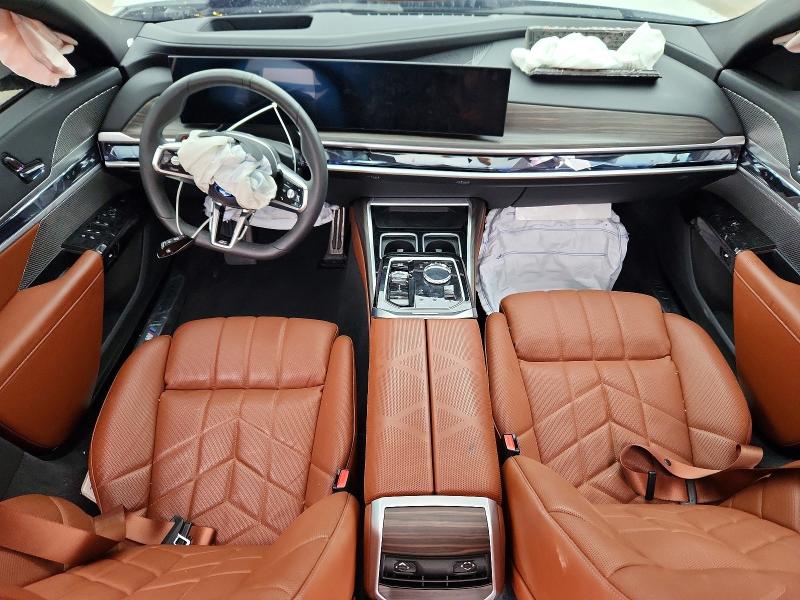 2025 BMW I7 VIN WBY43EJ06SCU33780 COPART salvage auction — FRONT END, TX - CERTIFICATE OF TITLE, sold $31,250 on 2026-07-23 (photo 8)