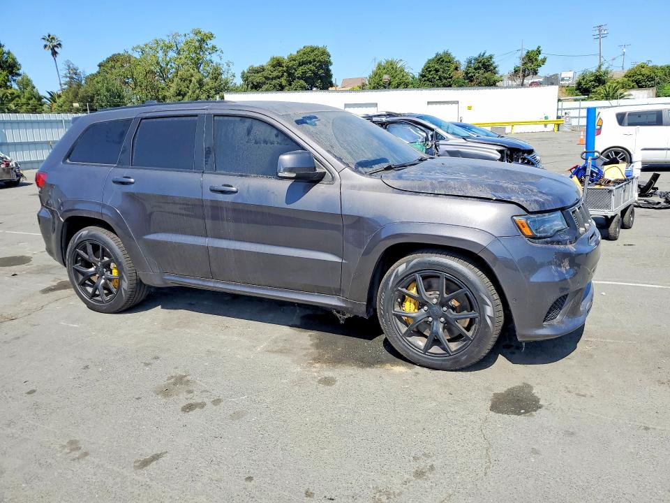 2018 Jeep Cherokee VIN 1C4RJFN95JC348181 COPART salvage auction — VANDALISM, CA, sold $32,750 on 2026-08-14 (photo 4)