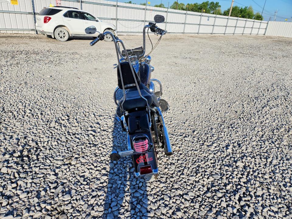 2015 Harley-davidson Flstc VIN 1HD1BWV12FB010530 COPART salvage auction — ALL OVER, Il - Salvage Certificate, sold $3,250 on 2026-07-22 (photo 4)