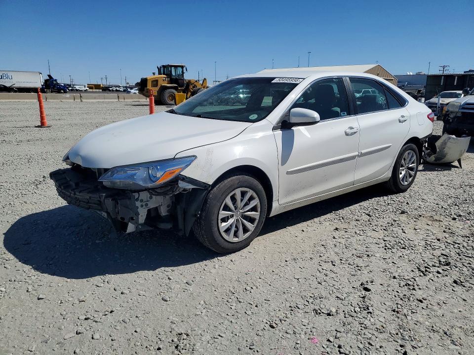 2015 Toyota Camry VIN 4T4BF1FK4FR487230 COPART salvage auction — FRONT END, Id - Salvage Certificate Of Title, sold $3,100 on 2026-07-02 (photo 1)