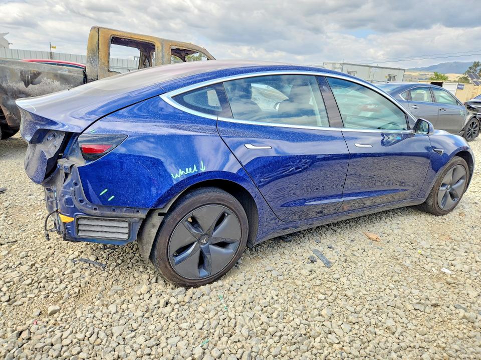2018 Tesla Model 3 VIN 5YJ3E1EA9JF003021 COPART salvage auction — REAR END, Ca - Salvage Certificate, sold $4,550 on 2026-07-09 (photo 3)