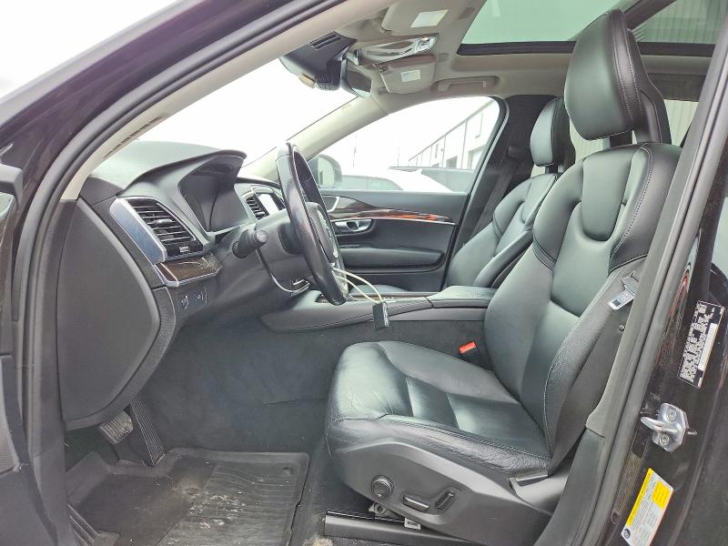 2017 Volvo Xc90 VIN YV4102KK0H1163135 COPART salvage auction — MINOR DENT/SCRATCHES, Fl - Cert Of Title-Manuf Buy Back (P), sold $5,900 on 2026-07-06 (photo 7)