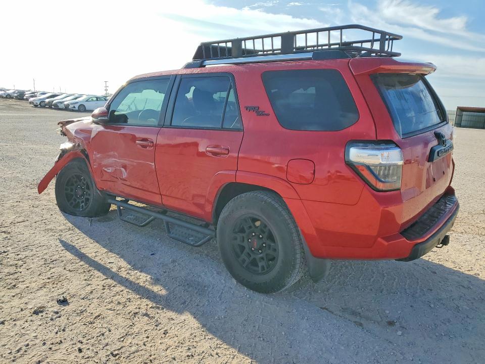 2018 Toyota 4runner VIN JTEBU5JR9J5555844 COPART salvage auction — FRONT END, Tx - Salvage Vehicle Title, sold $9,800 on 2026-07-22 (photo 2)