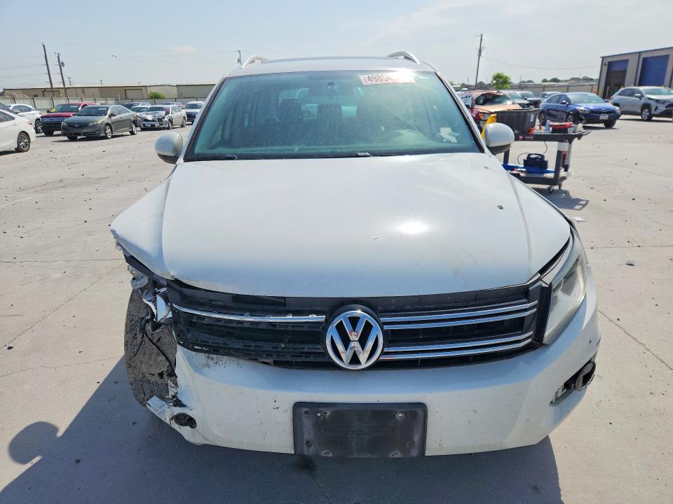 2015 Volkswagen Tiguan VIN WVGAV7AXXFW507709 COPART salvage auction — FRONT END, Tx - Salvage Vehicle Title, sold $150 on 2026-07-28 (photo 5)