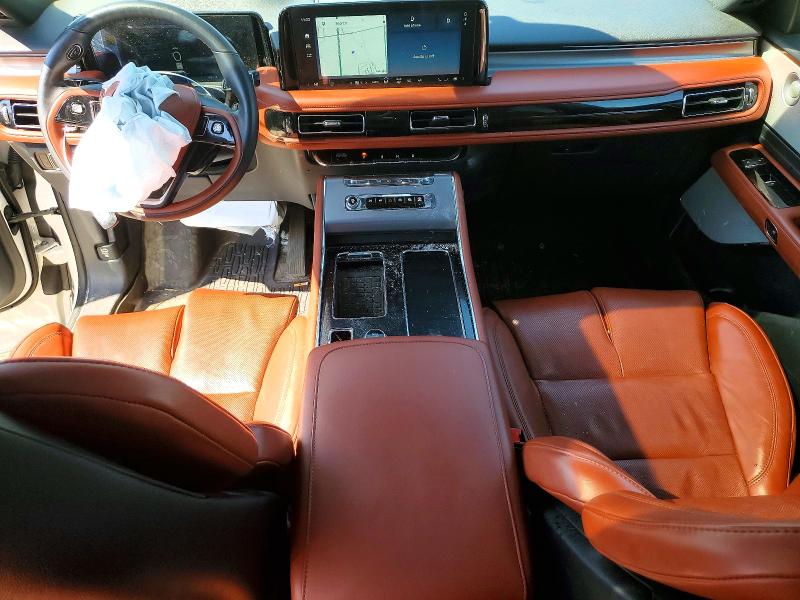 2025 Lincoln Aviator VIN 5LM5J7XC9SGL04927 COPART salvage auction — FRONT END, Mi - Cert Of Title-Salvage Vehicle, sold $29,000 on 2026-07-17 (photo 8)