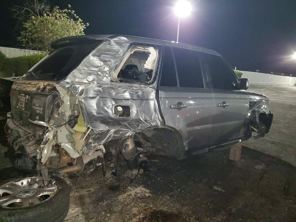 2011 Land rover RANGE ROVER VIN SALSF2D45BA714163 COPART salvage auction — REAR END, NV - SALVAGE TITLE, sold $325 on 2026-07-02 (photo 3)