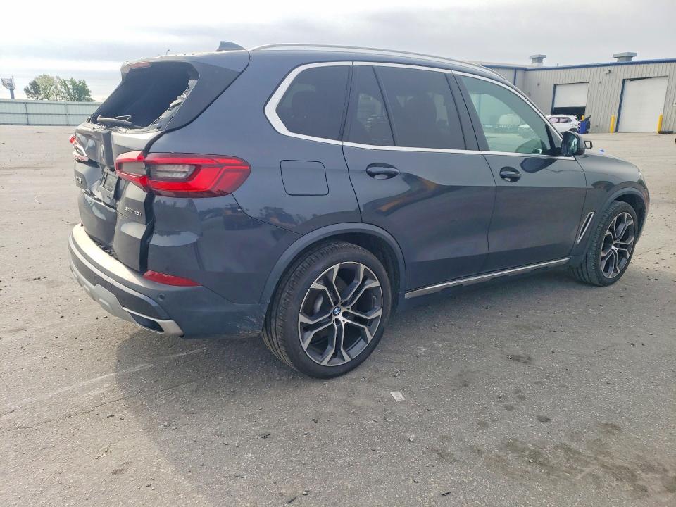 2020 BMW X5 VIN 5UXCR4C05LLT18929 COPART salvage auction — REAR END, Nc - Salvage Certificate Of Title, sold $5,200 on 2026-07-30 (photo 3)