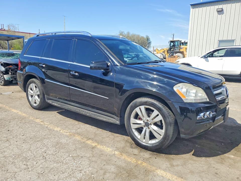 2011 Mercedes-benz Gl-klasse VIN 4JGBF7BE5BA680172 COPART salvage auction — REAR END, Nv - Salvage Title, sold $450 on 2026-07-09 (photo 4)