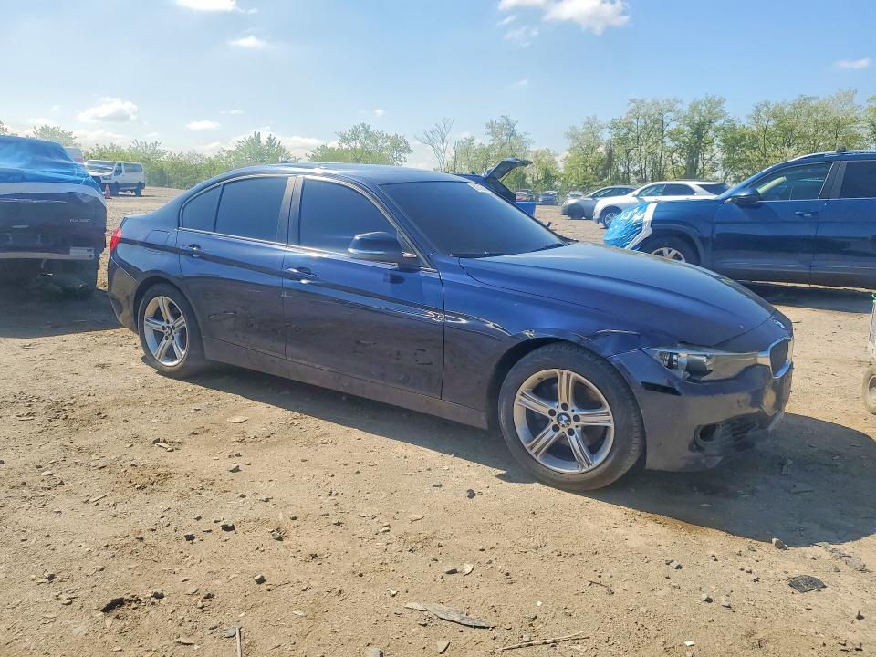 2012 BMW 3 series VIN WBA3A5C56CF342341 COPART salvage auction — MECHANICAL, Va - Certificate Of Title, sold $600 on 2026-07-08 (photo 4)