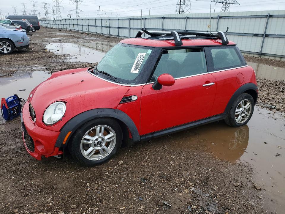 2013 Mini Cooper VIN WMWSU3C54DT370925 COPART salvage auction — FRONT END, Il - Salvage Certificate, sold $400 on 2026-07-02 (photo 1)