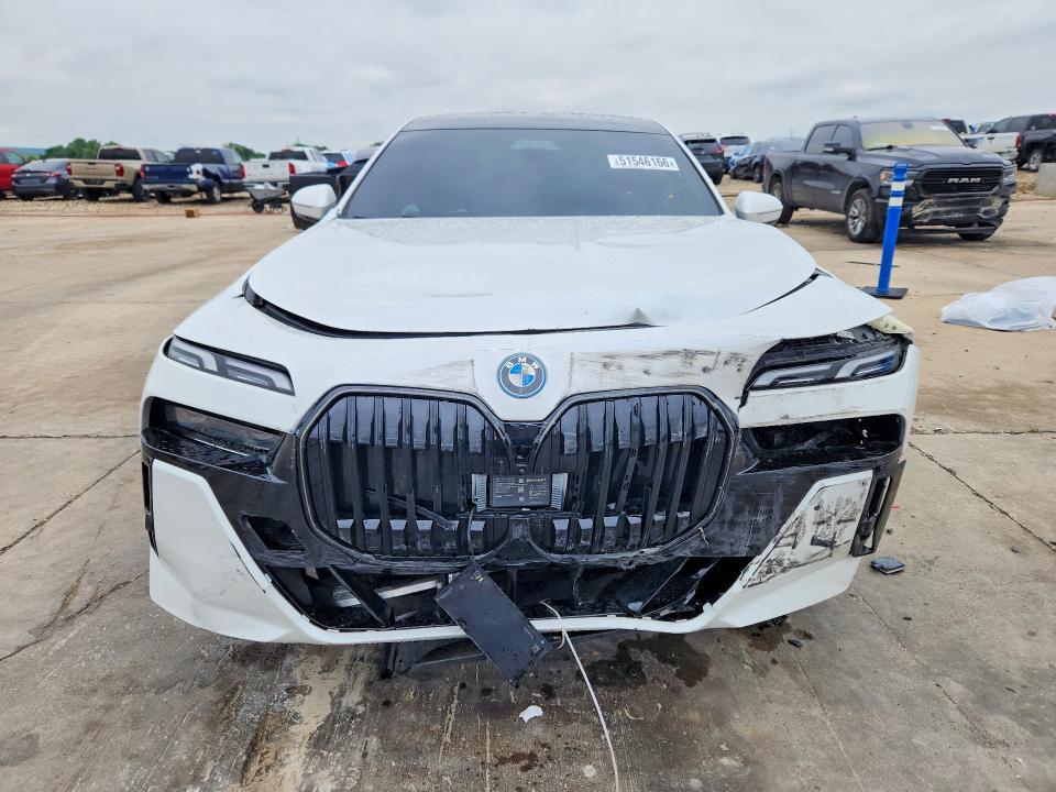 2025 BMW I7 VIN WBY43EJ06SCU33780 COPART salvage auction — FRONT END, TX - CERTIFICATE OF TITLE, sold $31,250 on 2026-07-23 (photo 5)