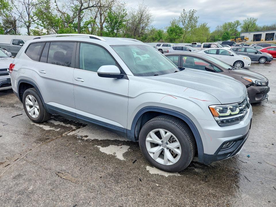 2018 Volkswagen Atlas VIN 1V2CR2CA2JC574861 COPART salvage auction — REAR END, Mo - Salvage Certificate Of Title, sold $5,700 on 2026-07-10 (photo 4)
