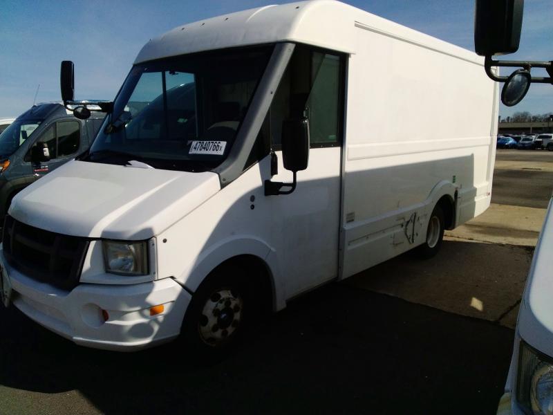 2012 Isuzu Reach VIN JALB4T176C7W00476 COPART salvage auction — NORMAL WEAR, Il - Certificate Of Title, sold $2,150 on 2026-07-08 (photo 1)