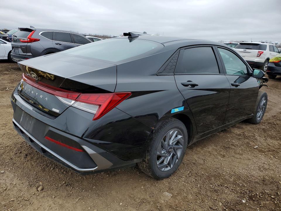 2024 Hyundai Elantra VIN KMHLM4DJ7RU114039 COPART salvage auction — FRONT END, Il - Salvage Certificate, sold $5,500 on 2026-07-28 (photo 3)