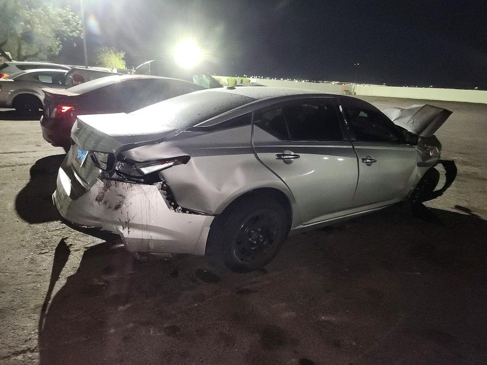 2020 Nissan Altima VIN 1N4BL4BV2LC245004 COPART salvage auction — FRONT END, Nv - Non-Repairable Vehicle Cert, sold $125 on 2026-07-09 (photo 3)