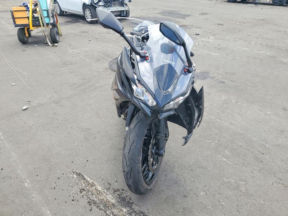 2025 Kawasaki Ex VIN ML5EXER19SDAF6646 COPART salvage auction — FRONT END, Fl - Cert Of Title Slvg Rebuildable, sold $550 on 2026-07-16 (photo 2)