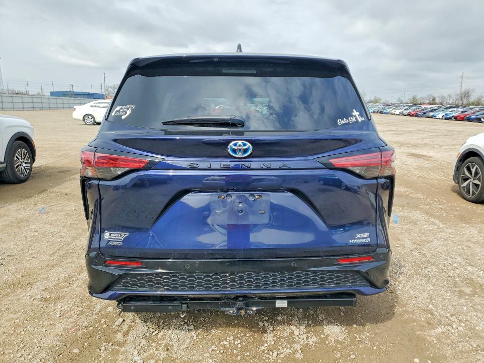 2021 Toyota Sienna VIN 5TDXSKFC9MS005318 COPART salvage auction — FRONT END, Ia - Cert Of Title-Salvage Title, sold $1,550 on 2026-07-29 (photo 6)