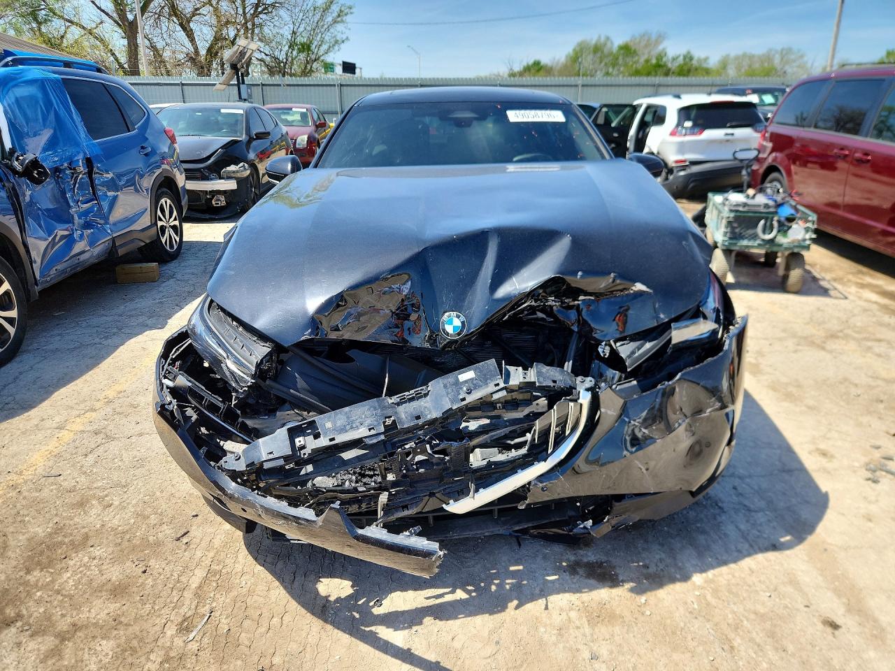 2025 BMW 5 Series VIN WBA53FJ05SCT20511 COPART salvage auction — Front End, ID - SALVAGE CERTIFICATE OF TITLE, sold $20,900 on 2026-08-17 (photo 5)