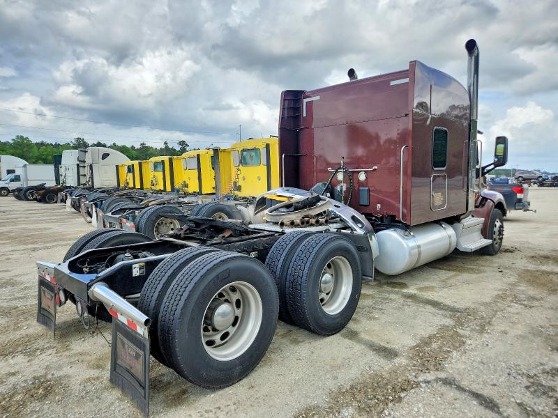 2019 Peterbilt 579 VIN 1XPBD49X5KD267018 COPART salvage auction — FRONT END, MO - SALVAGE CERTIFICATE OF TITLE, sold $5,000 on 2026-07-30 (photo 4)
