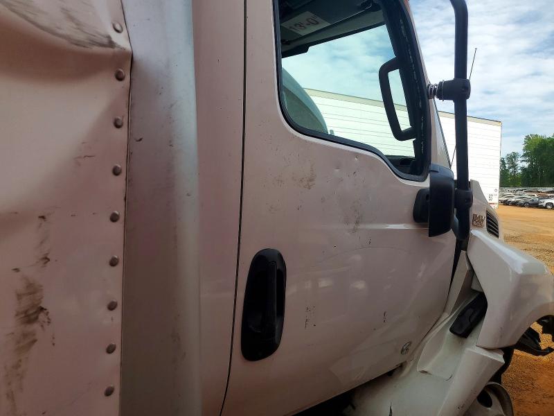 2024 International VIN 3HAEUMML1RL717833 COPART salvage auction — ROLLOVER, Fl - Dlr Only Cert Of Destruction, sold $13,800 on 2026-07-29 (photo 5)
