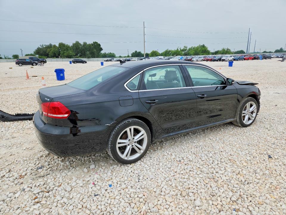 2014 Volkswagen Passat VIN 1VWBT7A38EC074822 COPART salvage auction — FRONT END, Tx - Salvage Vehicle Title, sold $800 on 2026-07-02 (photo 3)
