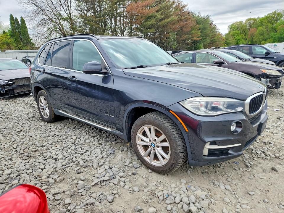 2015 BMW X5 VIN 5UXKR0C54F0P13528 COPART salvage auction — MECHANICAL, Wv - Certificate Of Title, sold $3,050 on 2026-07-13 (photo 4)