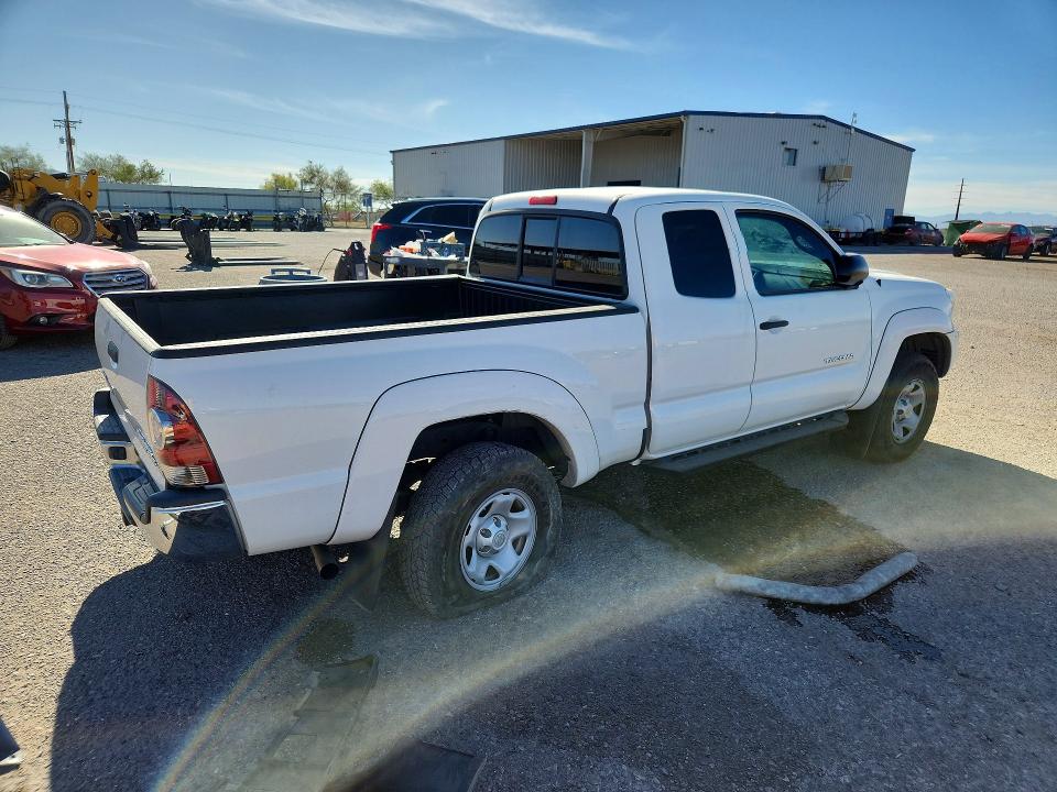2013 Toyota Tacoma VIN 5TFTU4GN3DX040323 COPART salvage auction — SIDE, Id - Salvage Certificate Of Title, sold $4,950 on 2026-07-10 (photo 3)