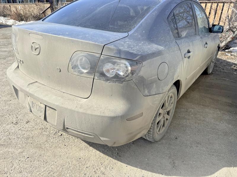 2007 Mazda 3 VIN JM1BK32F071720019 COPART salvage auction — FRONT END, AB - OOP - SALVAGE, sold $175 on 2026-07-14 (photo 4)