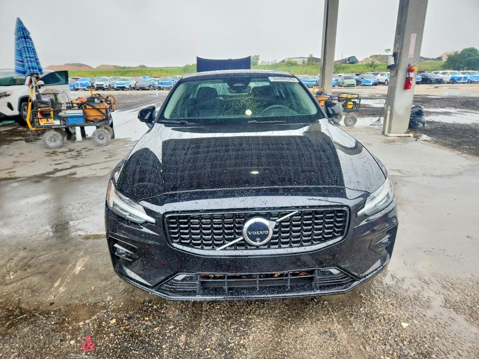 2024 Volvo S60 VIN 7JRL12FL7RG313611 COPART salvage auction — REAR END, Fl - Cert Of Title Slvg Rebuildable, sold $10 on 2026-07-28 (photo 5)
