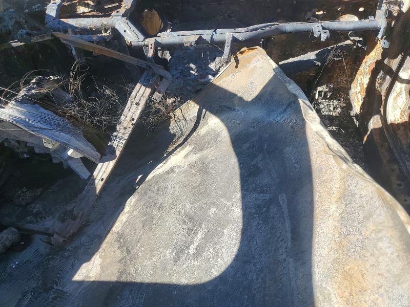 2018 BMW 4 series VIN WBA4J1C53JBG80929 COPART salvage auction — BURN, Ca - Non-Repairable Vehicle Cert, sold $175 on 2026-07-20 (photo 8)