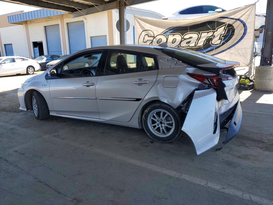 2017 Toyota Prius VIN JTDKARFP3H3056331 COPART salvage auction — REAR END, Id - Salvage Certificate Of Title, sold $20 on 2026-07-21 (photo 2)