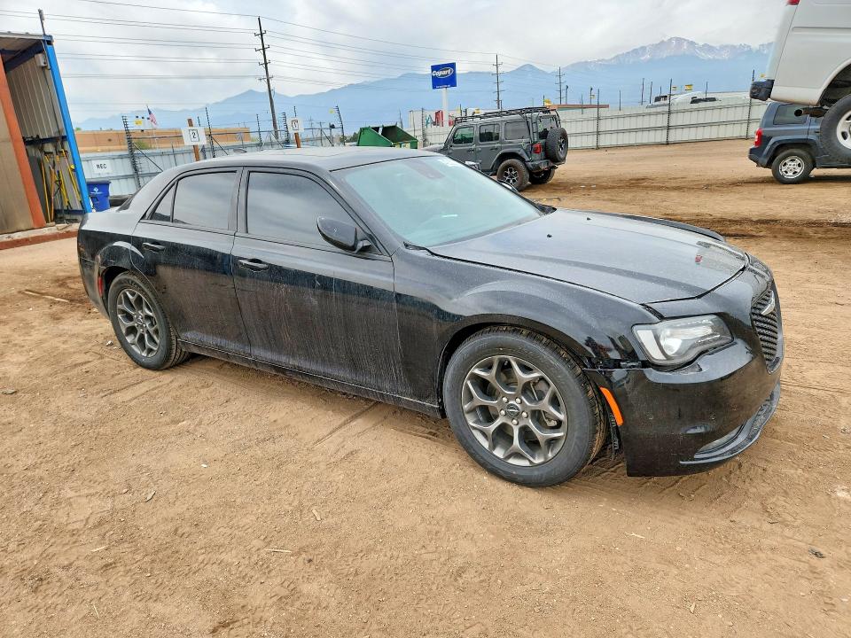 2018 Chrysler 300 VIN 2C3CCAGGXJH321204 COPART salvage auction — FRONT END, Co - Salvage Title, sold $4,050 on 2026-07-29 (photo 4)