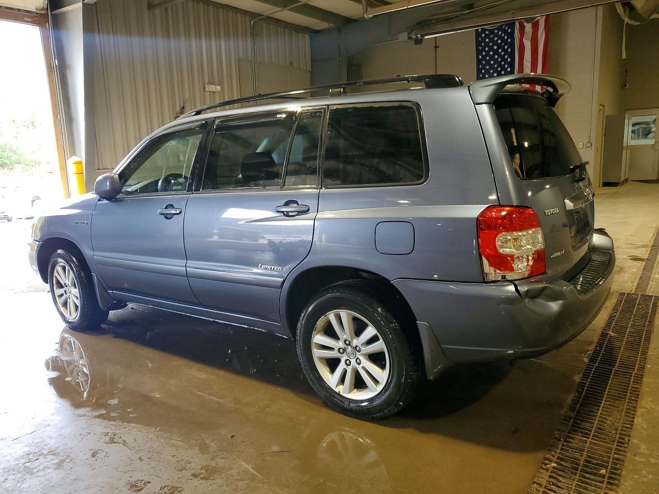 2006 Toyota Highlander Hybrid VIN JTEEW21A460020621 COPART salvage auction — Front End, PA - CERT OF TITLE, sold $400 on 2026-07-09 (photo 2)
