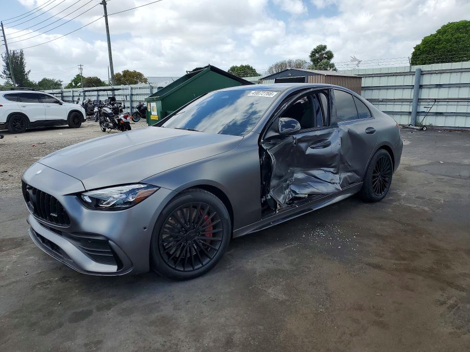 2025 Mercedes-benz VIN W1KAF8HB1SR283519 COPART salvage auction — SIDE, Fl - Cert Of Title Slvg Rebuildable, sold $20,000 on 2026-07-08 (photo 1)