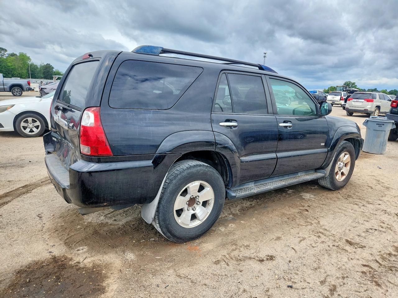 2008 Toyota 4Runner VIN JTEZU14RX8K019872 COPART salvage auction — Rear End, FL - CERT OF TITLE SLVG REBUILDABLE, sold $2,550 on 2026-07-09 (photo 3)